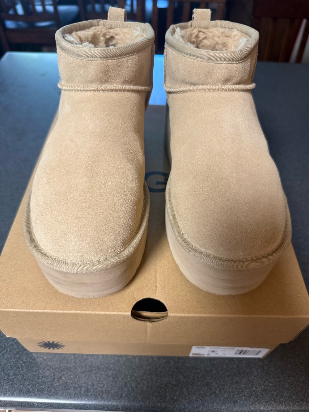UGG Women's Sand Mini Platform Ugg Boots